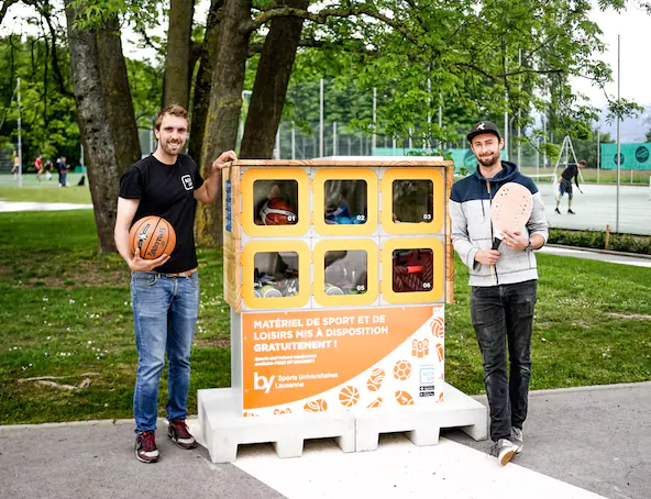 17959751-v2-1-dsc8811