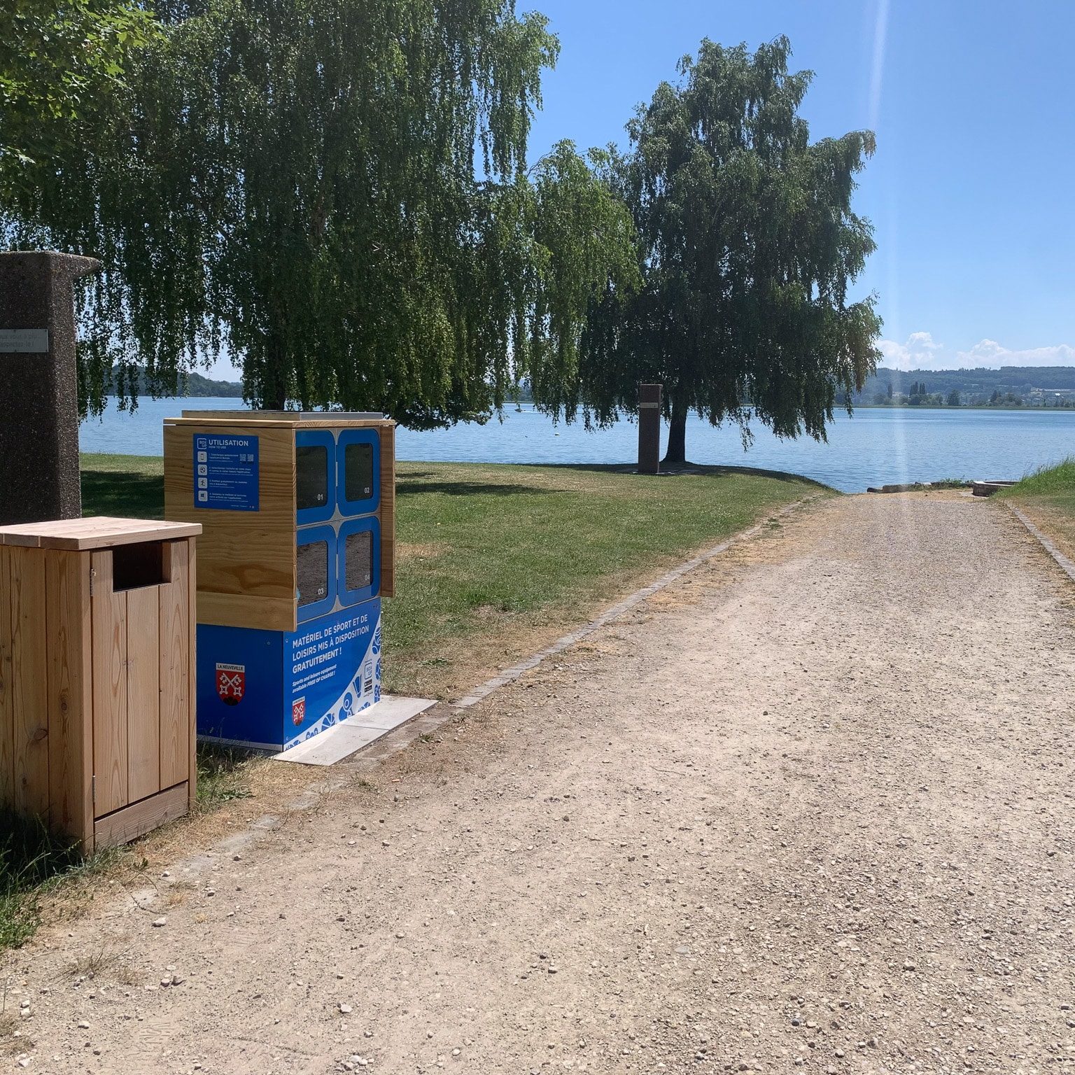 station-boxup-laneuveville-face-au-lac