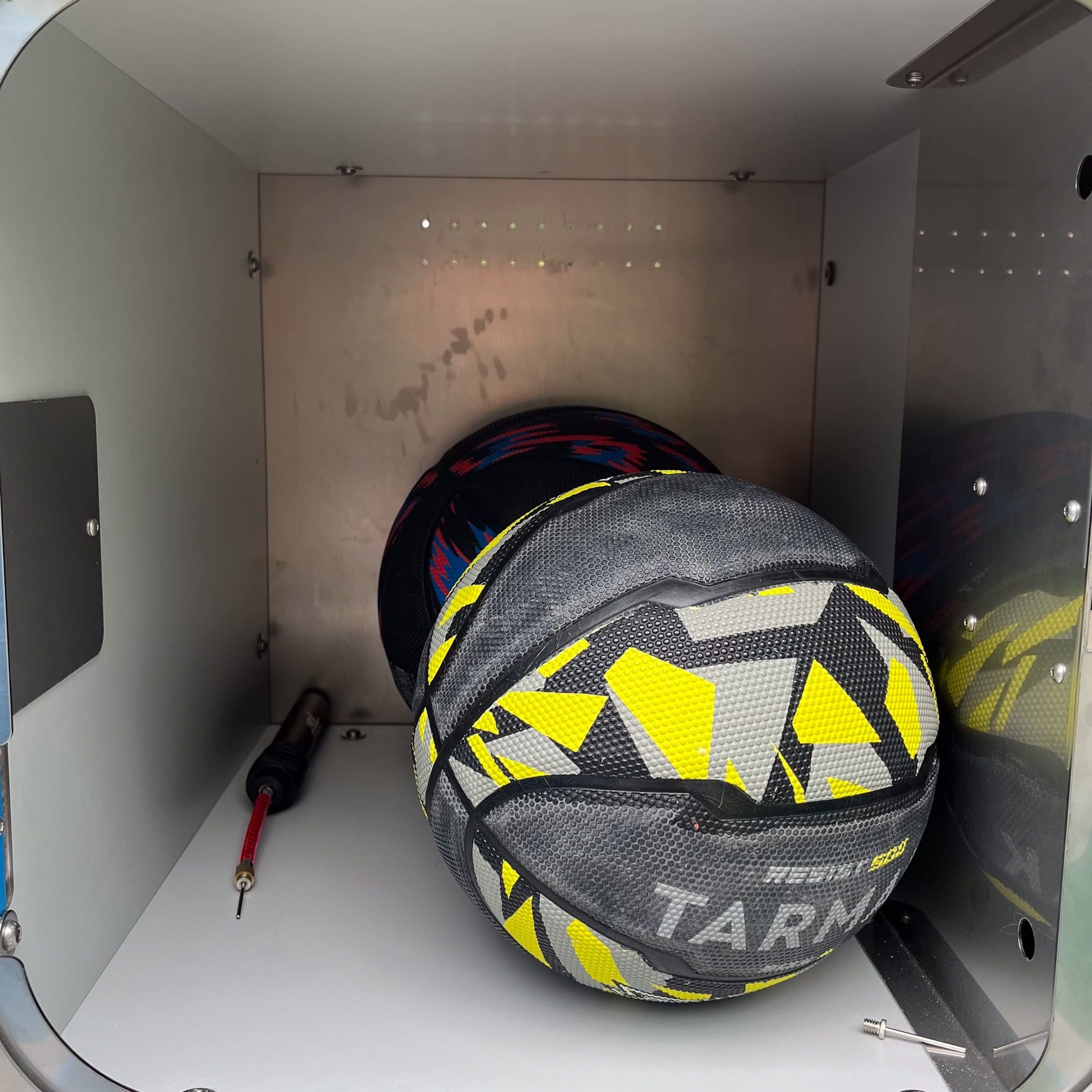 ballons de basketball-boxup