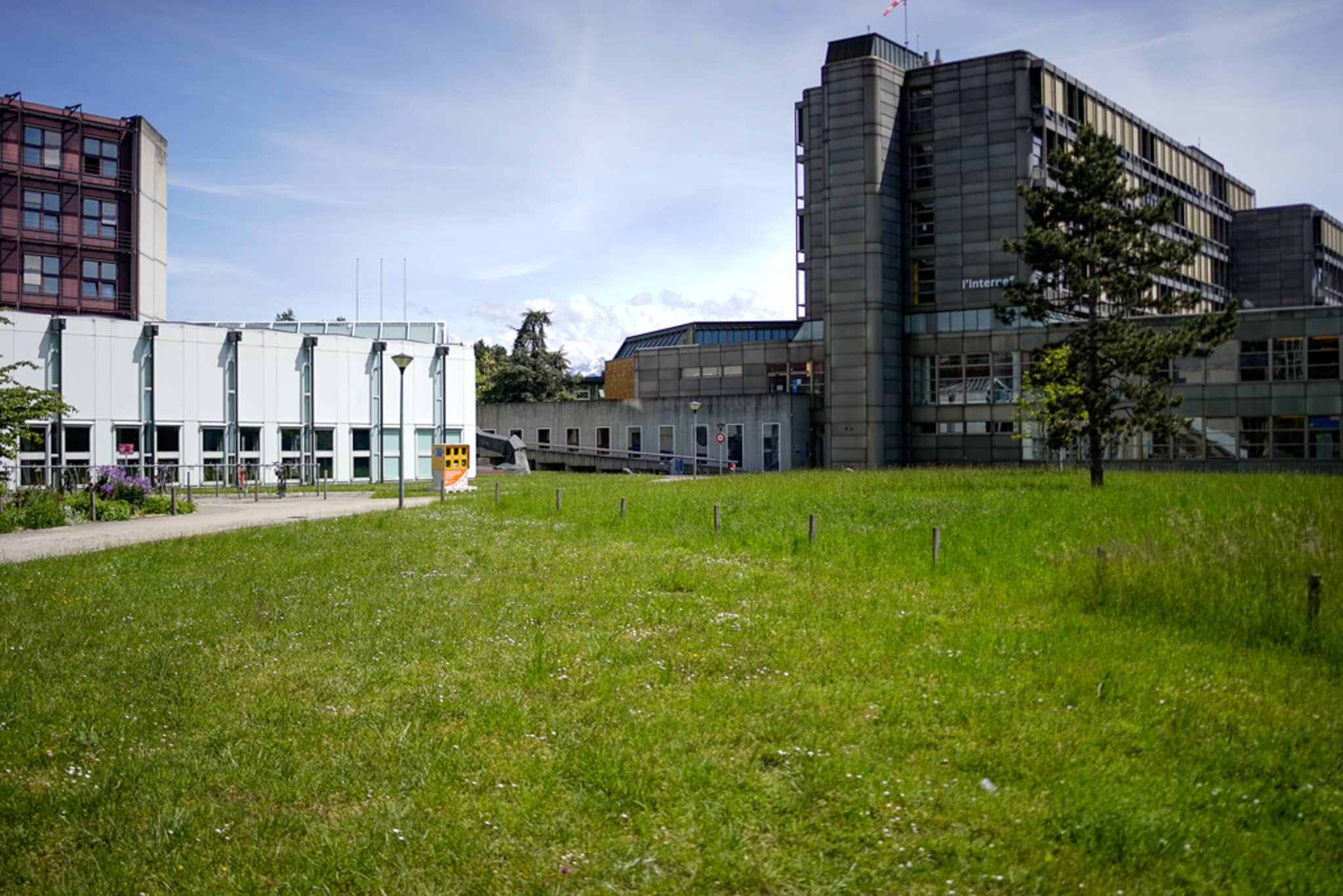 parc-anthropole-unil-station-boxup